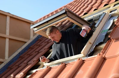 Pose de fenêtres de toit Velux à Chabrac